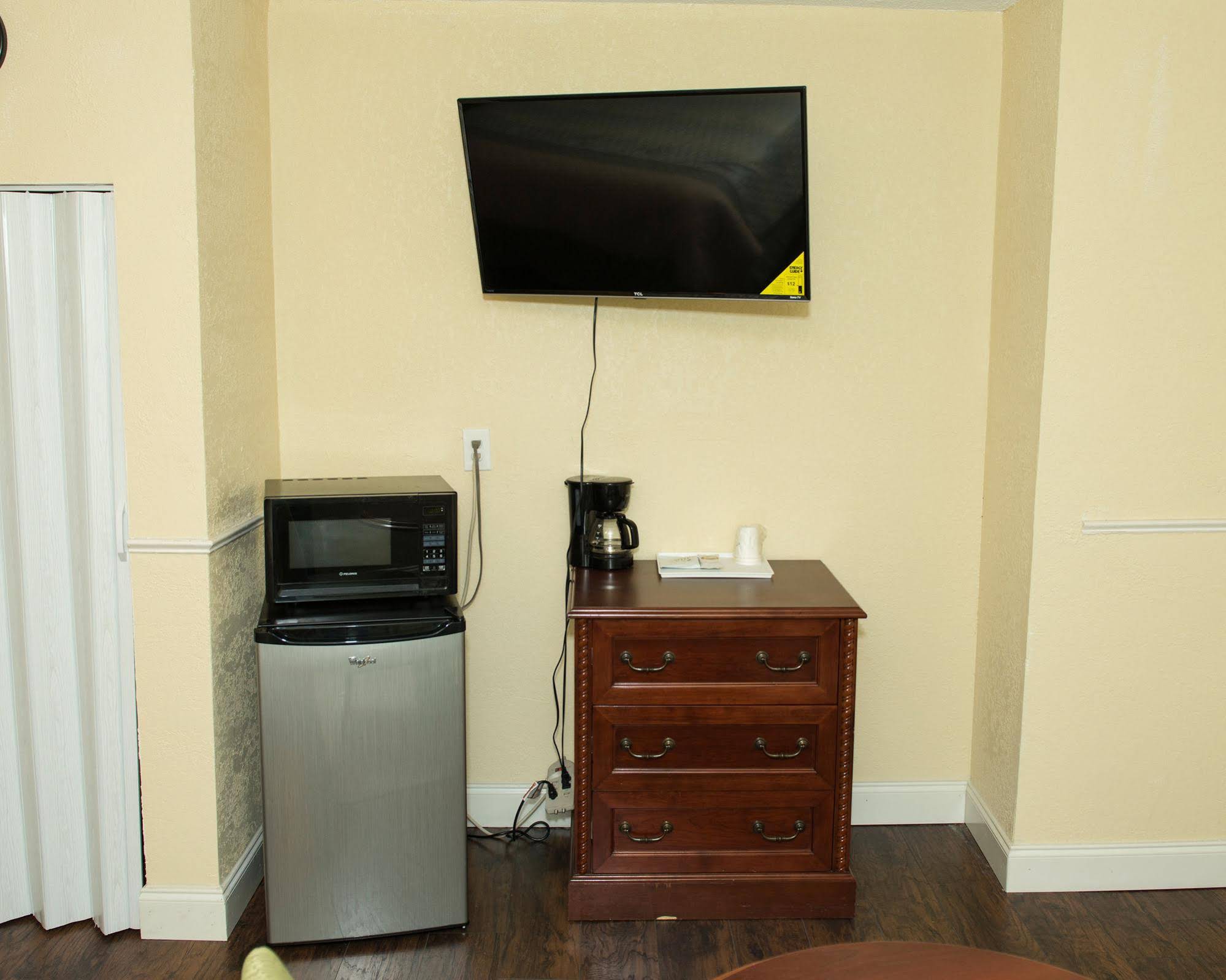 Delux Inn Clearwater