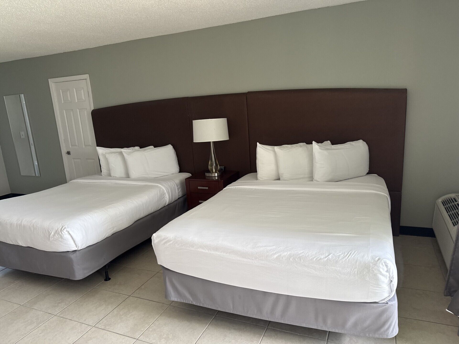 Clearwater Suites
