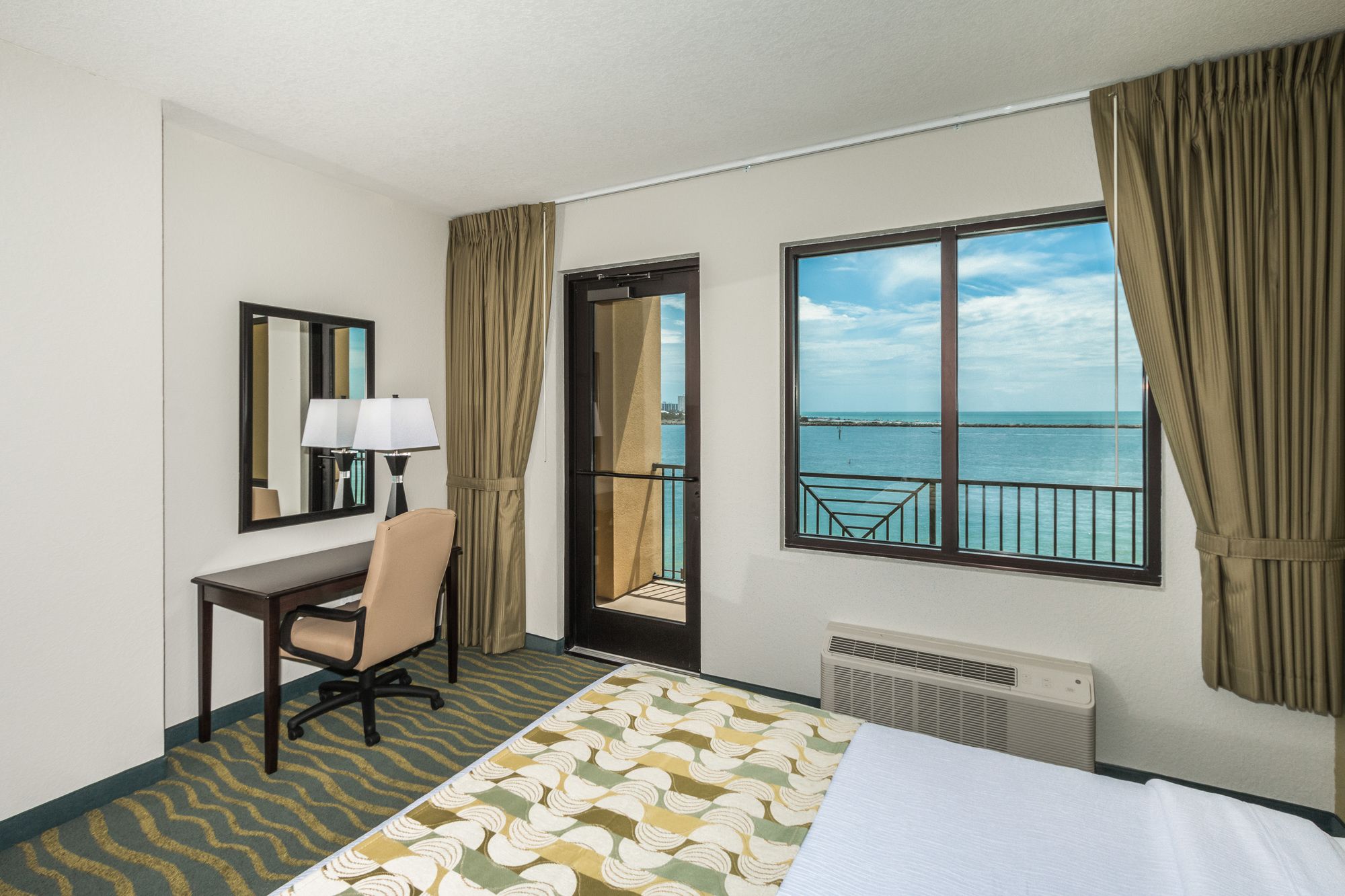 Edge Hotel