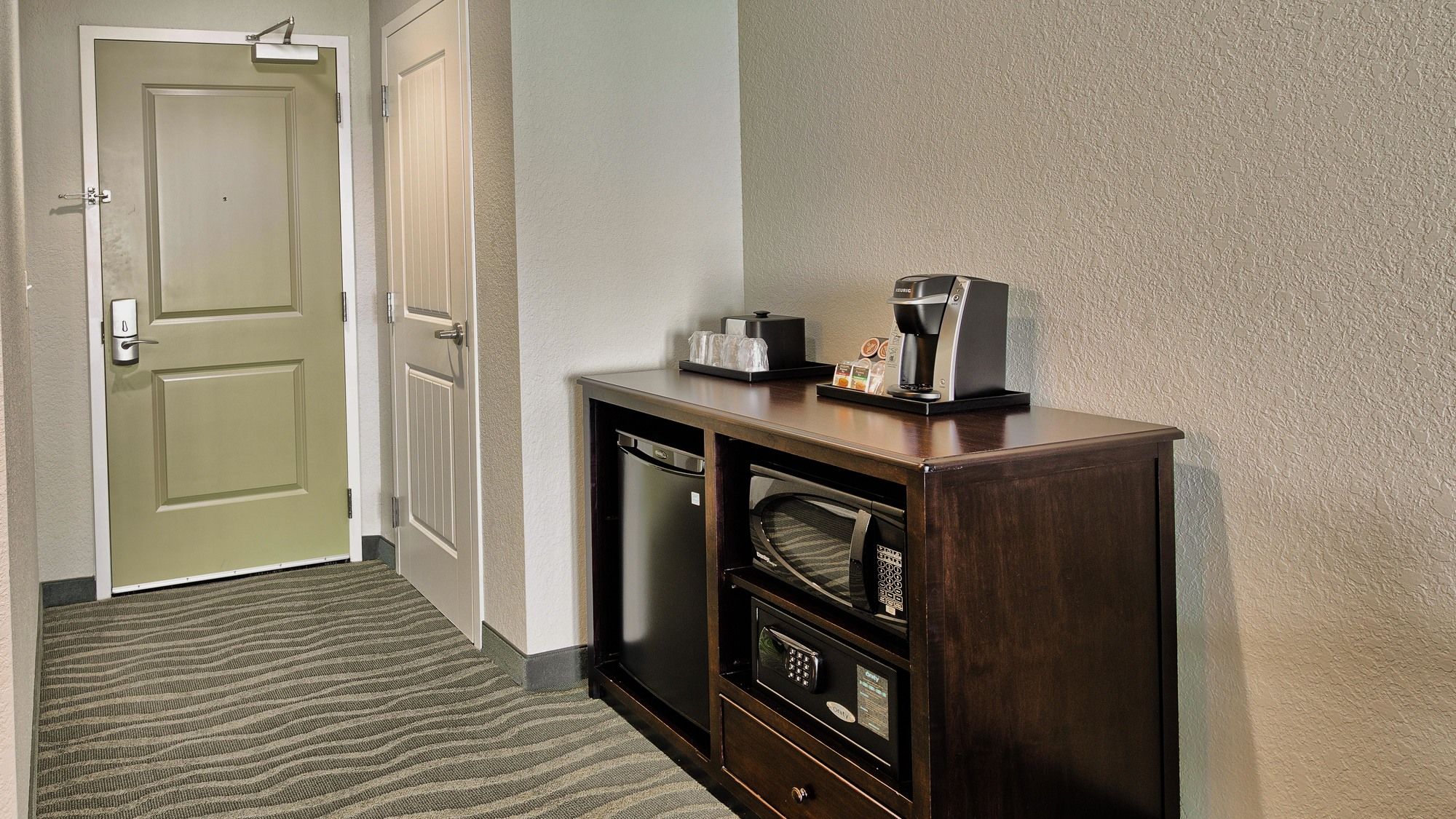 Edge Hotel