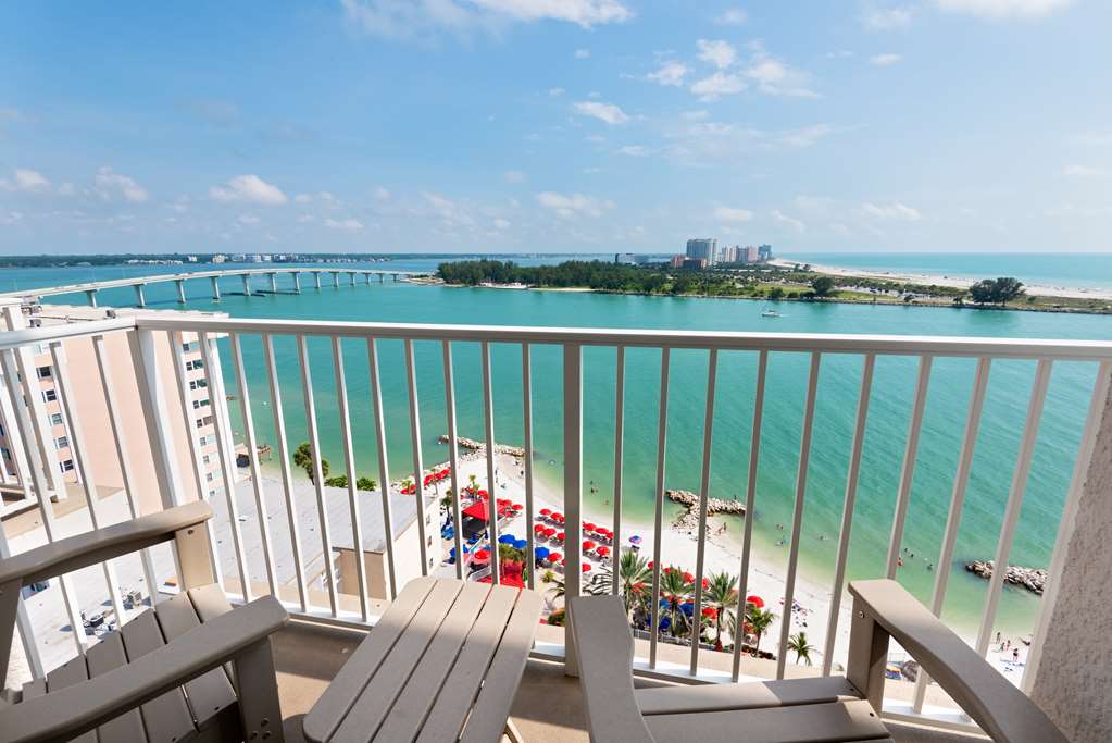 Hampton Inn & Suites Clearwater Beach