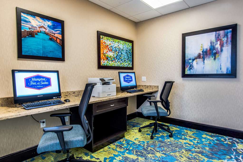 Hampton Inn & Suites Clearwater Beach