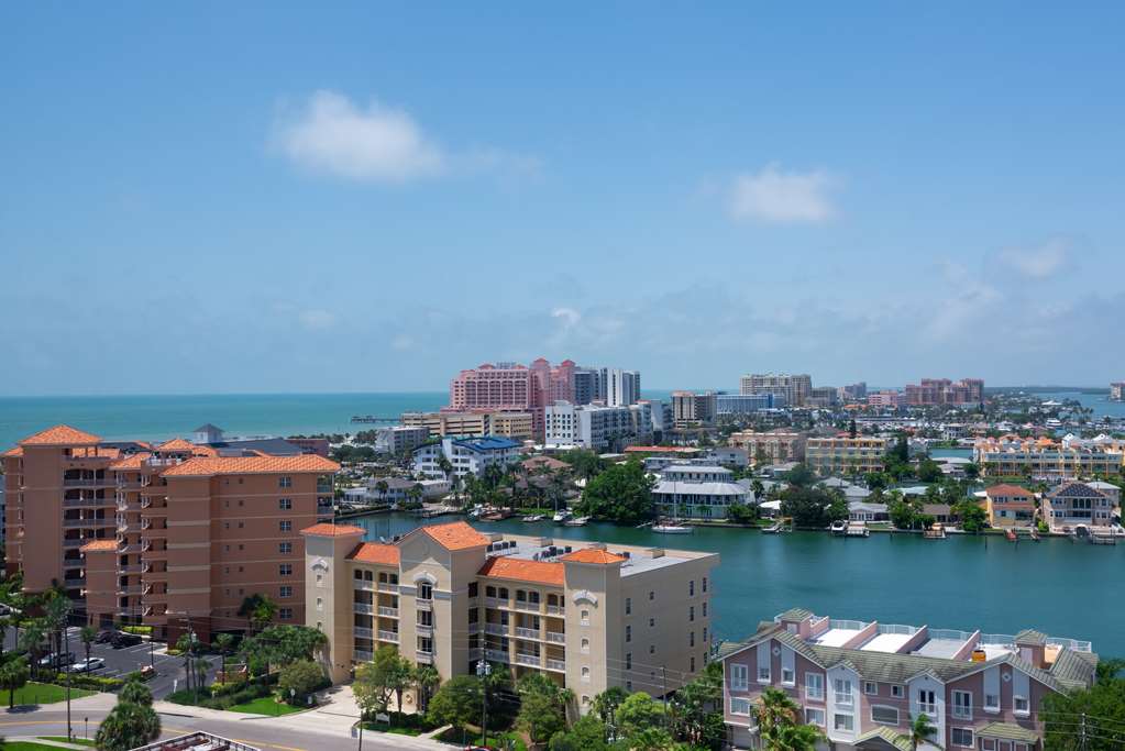 Hampton Inn & Suites Clearwater Beach