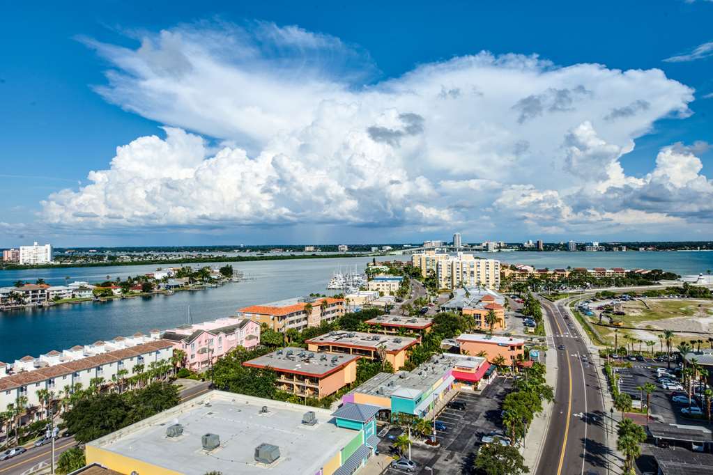 Hampton Inn & Suites Clearwater Beach