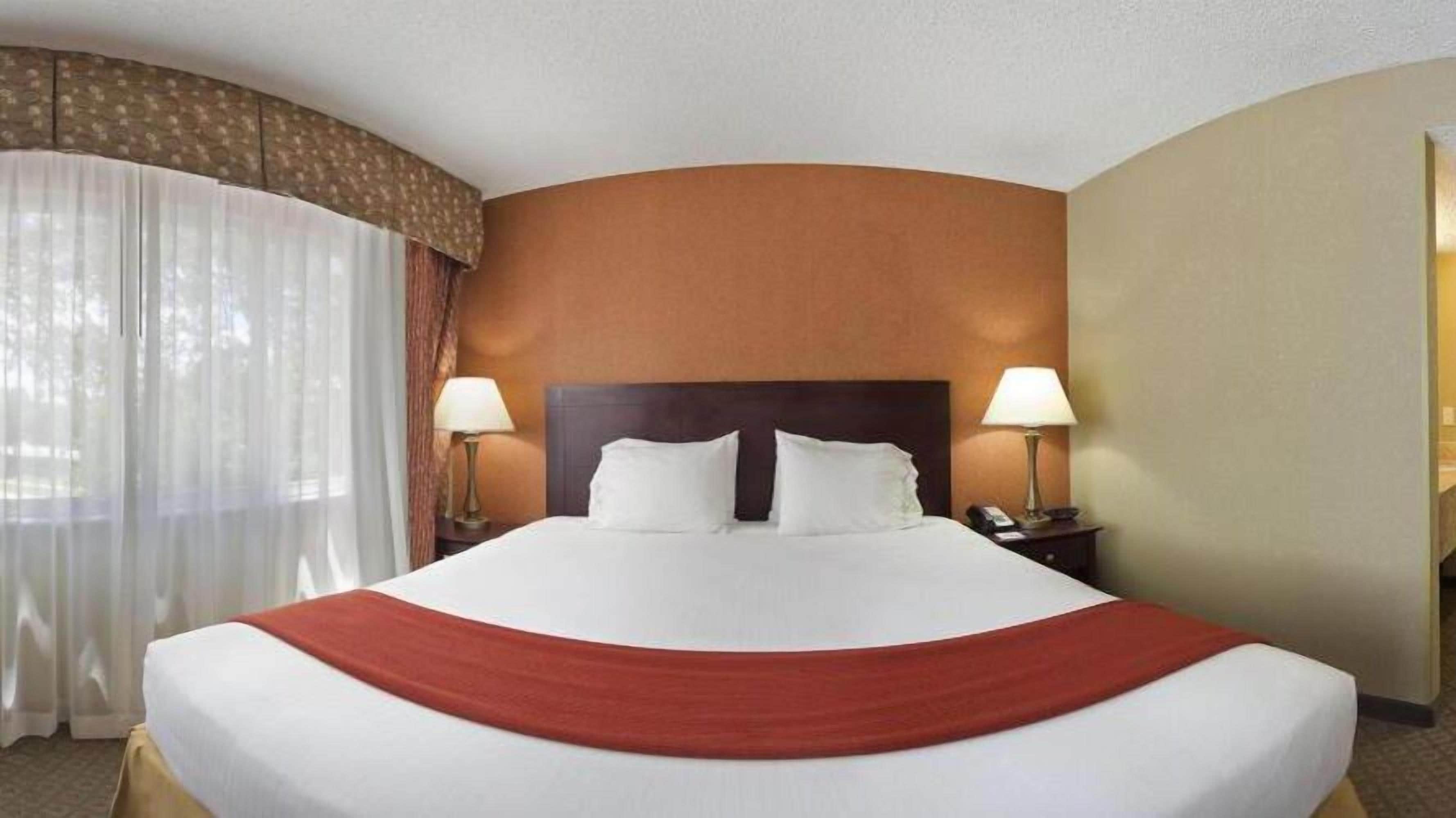 Holiday Inn Express Clearwater East - Icot Center
