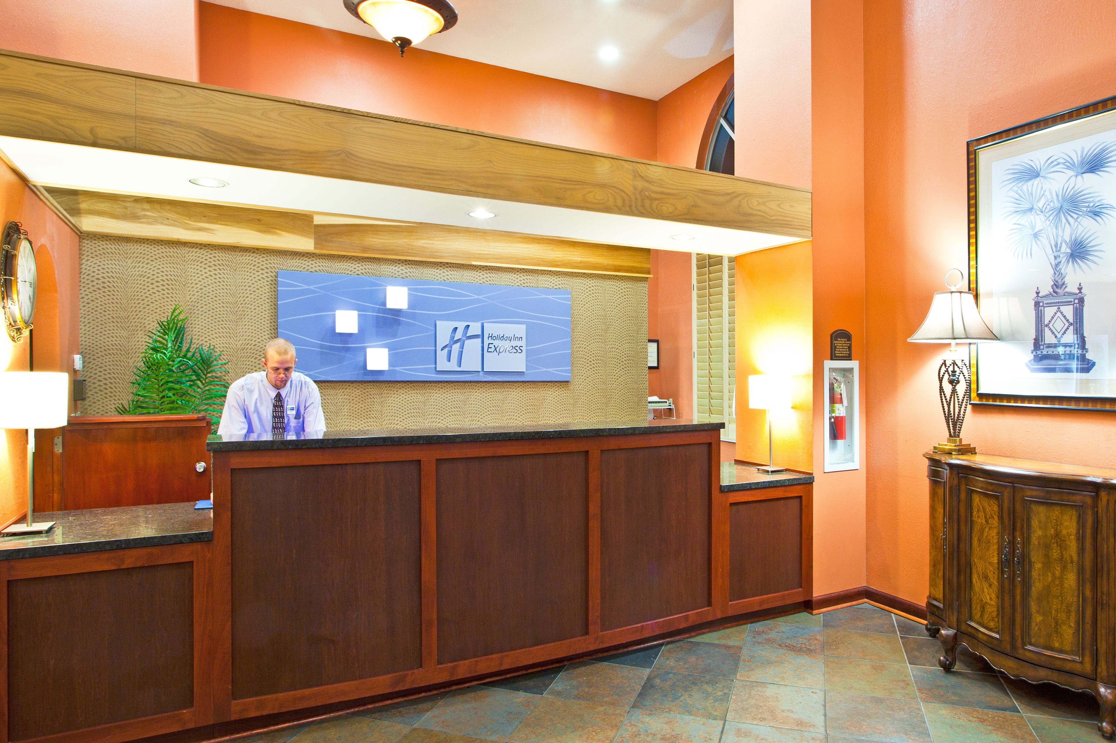 Holiday Inn Express Clearwater East - Icot Center