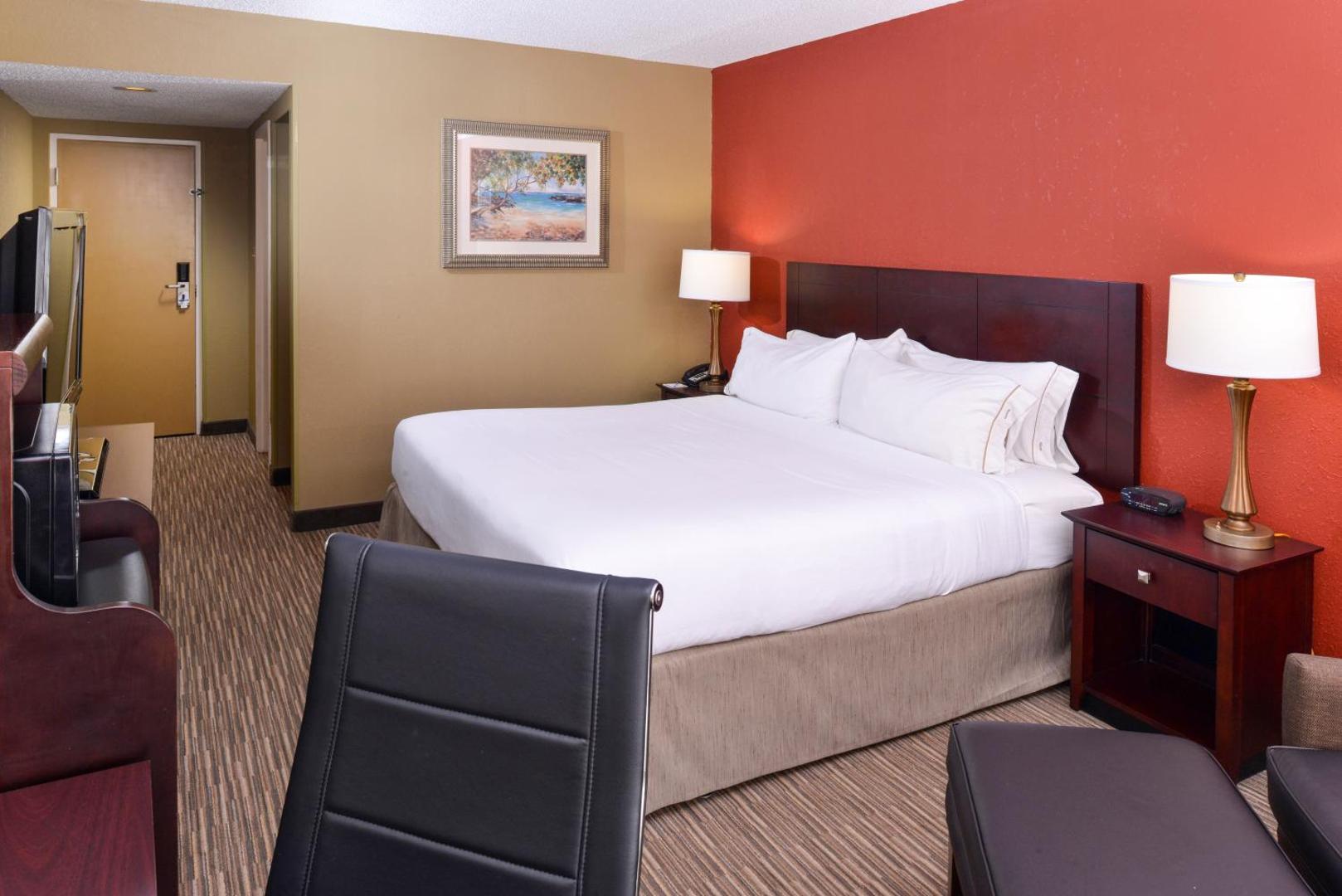 Holiday Inn Express Clearwater East - Icot Center