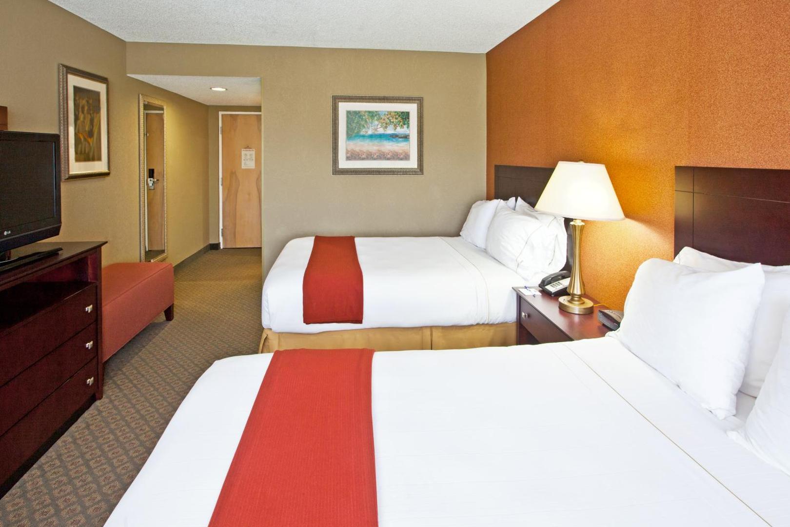 Holiday Inn Express Clearwater East - Icot Center