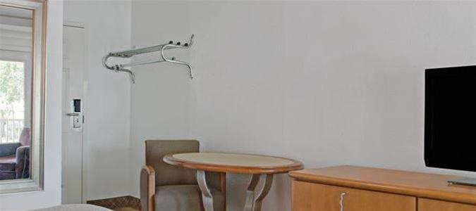 Knights Inn Clearwater