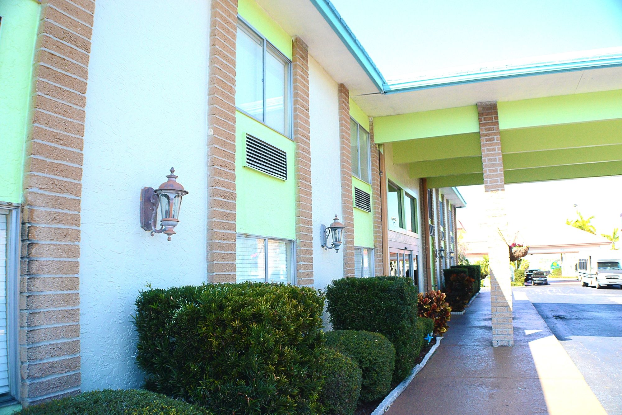 Rodeway Inn Clearwater - Central