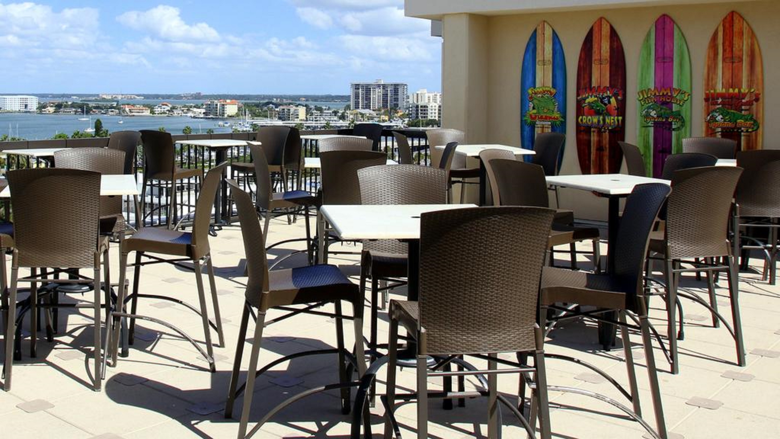 Pier House 60