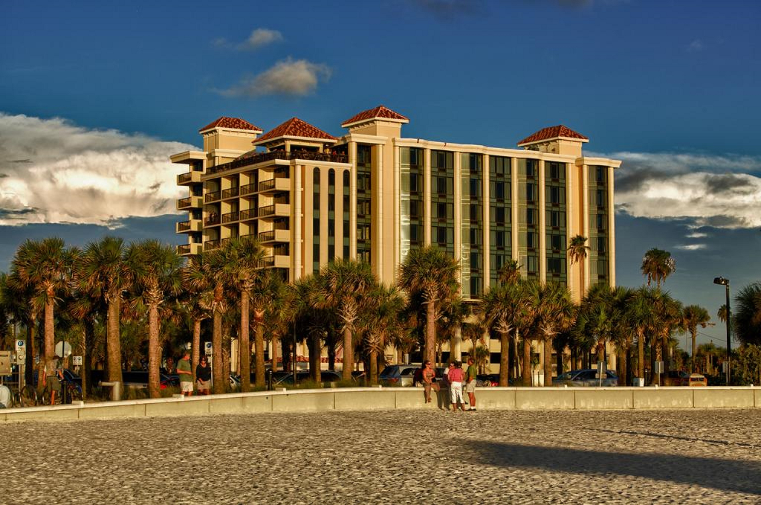 Pier House 60