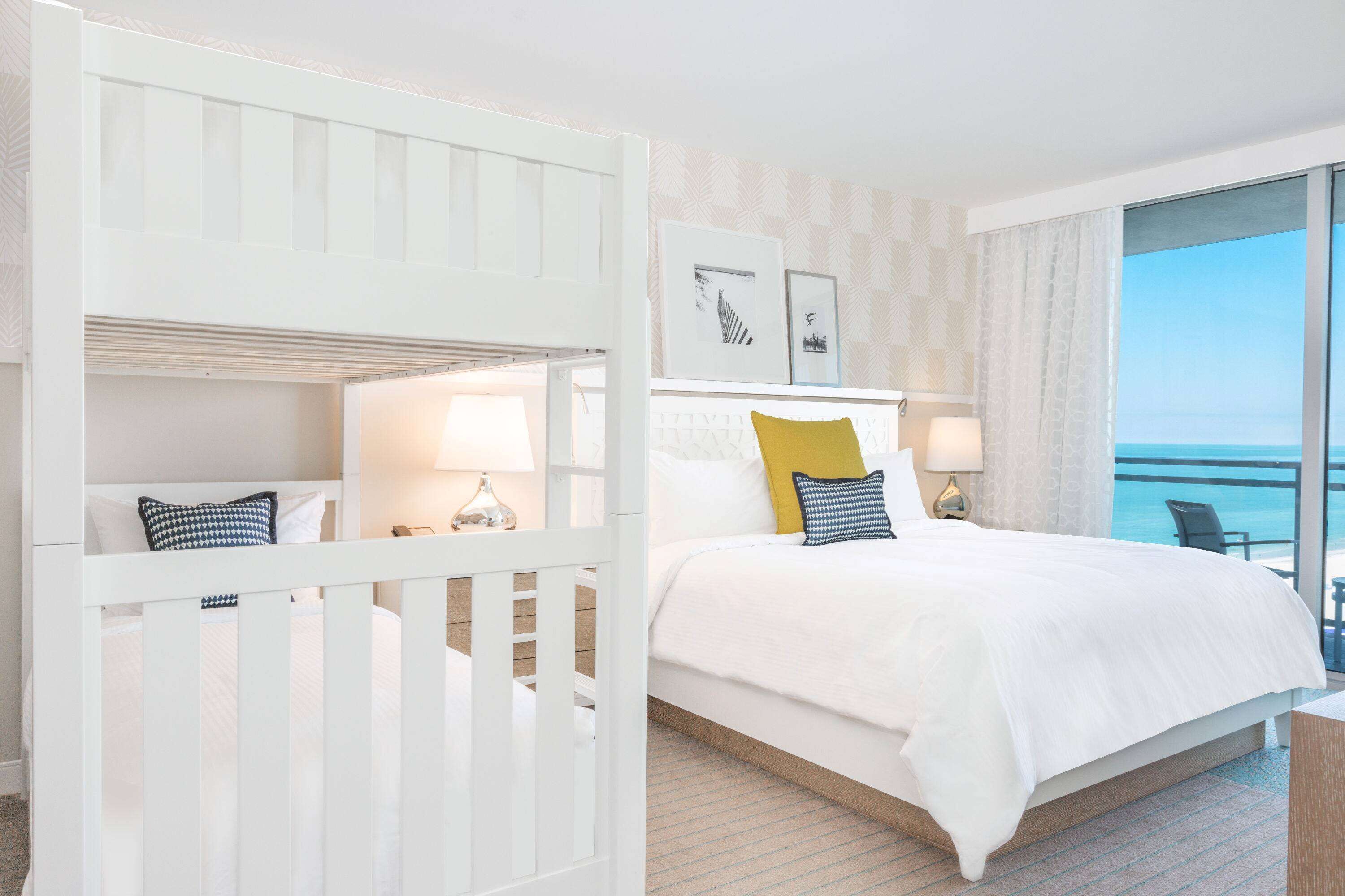 Wyndham Grand Clearwater Beach