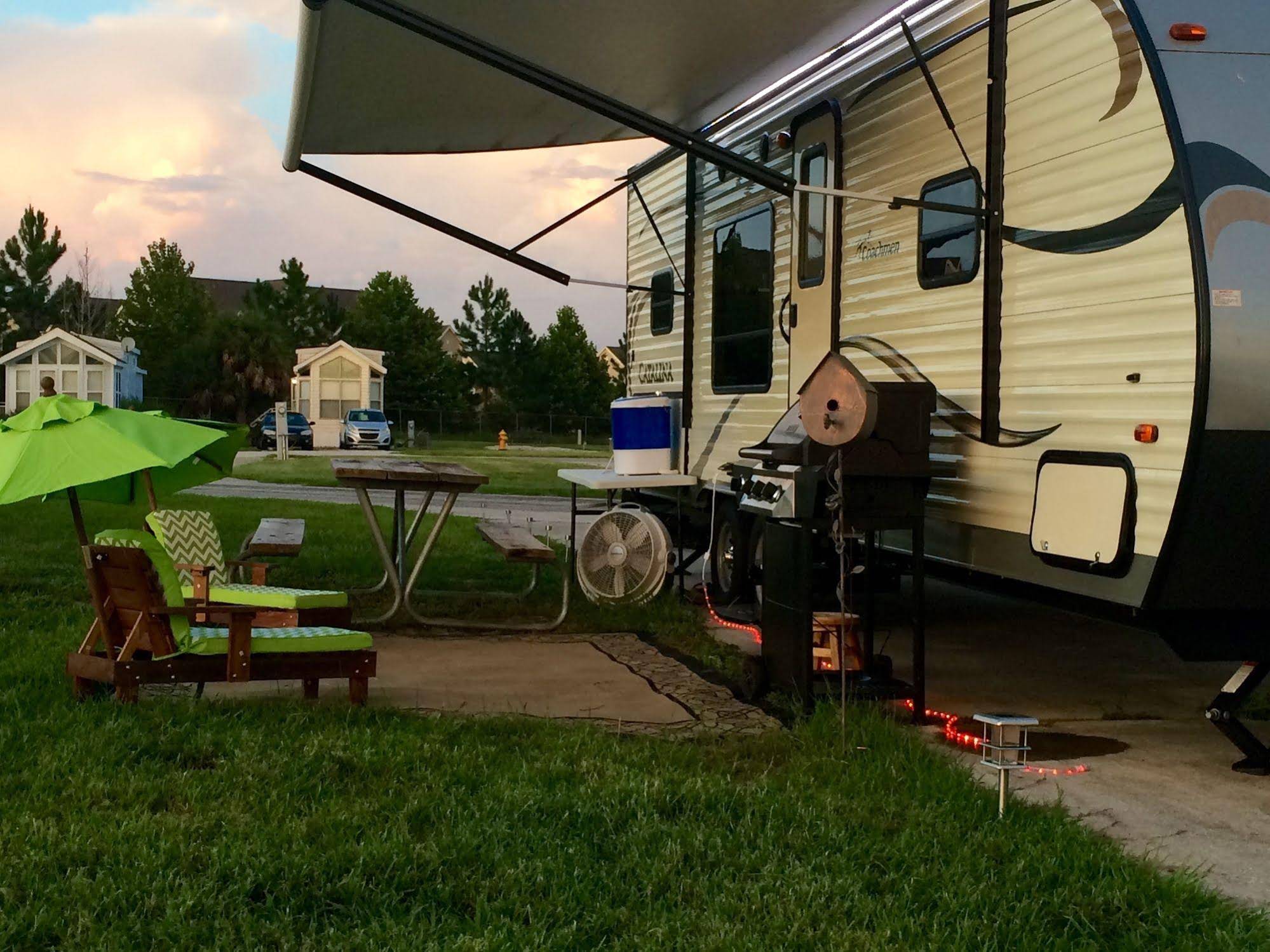 Greenberg Rent A Camper - Orlando Area - Campground