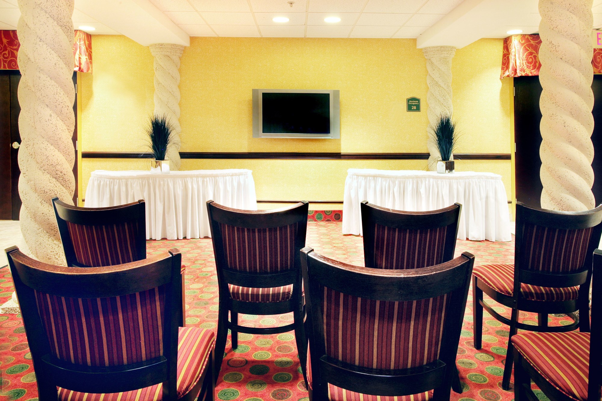 Holiday Inn Express Hotel & Suites Clewiston