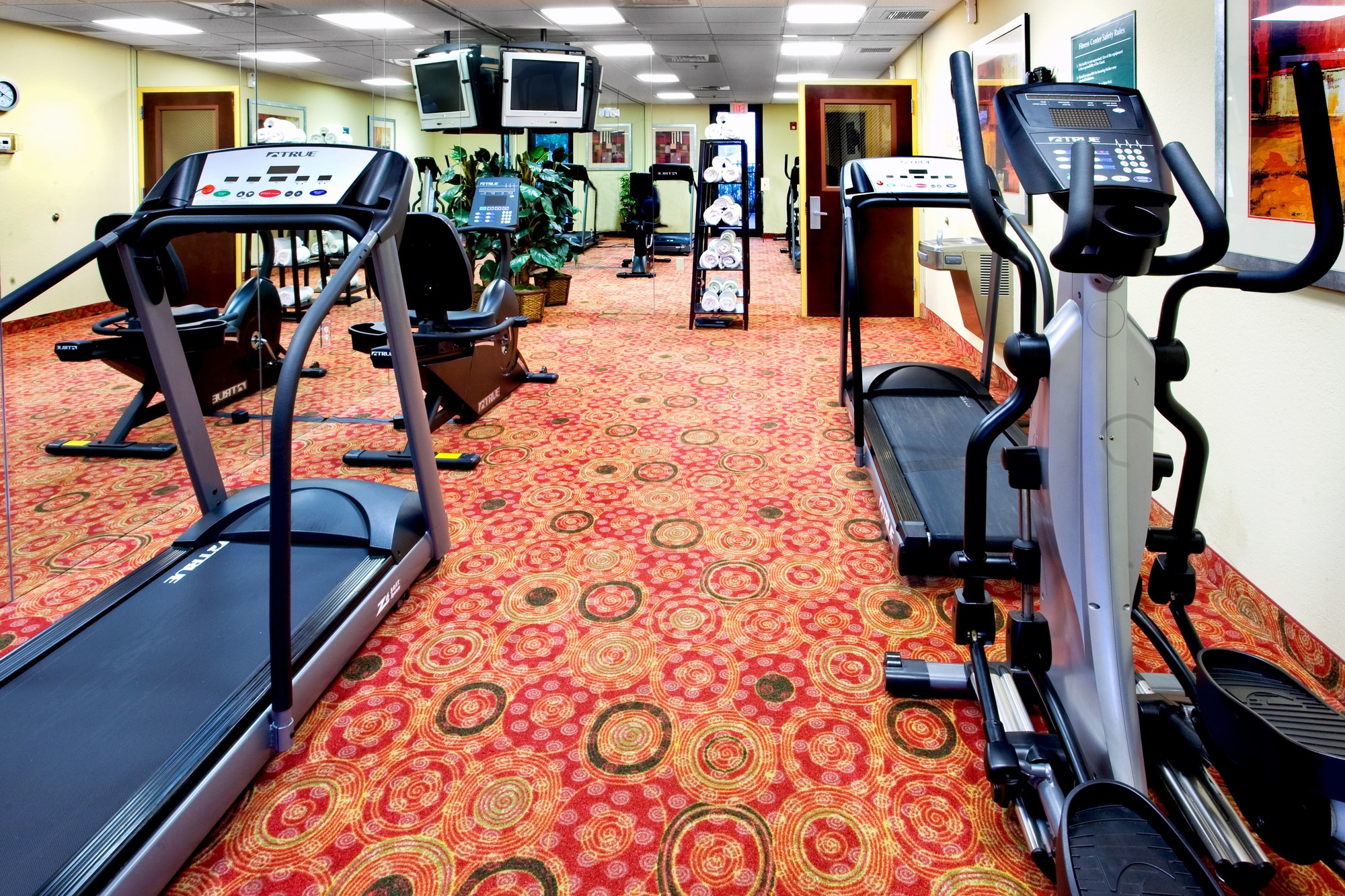 Holiday Inn Express Hotel & Suites Clewiston