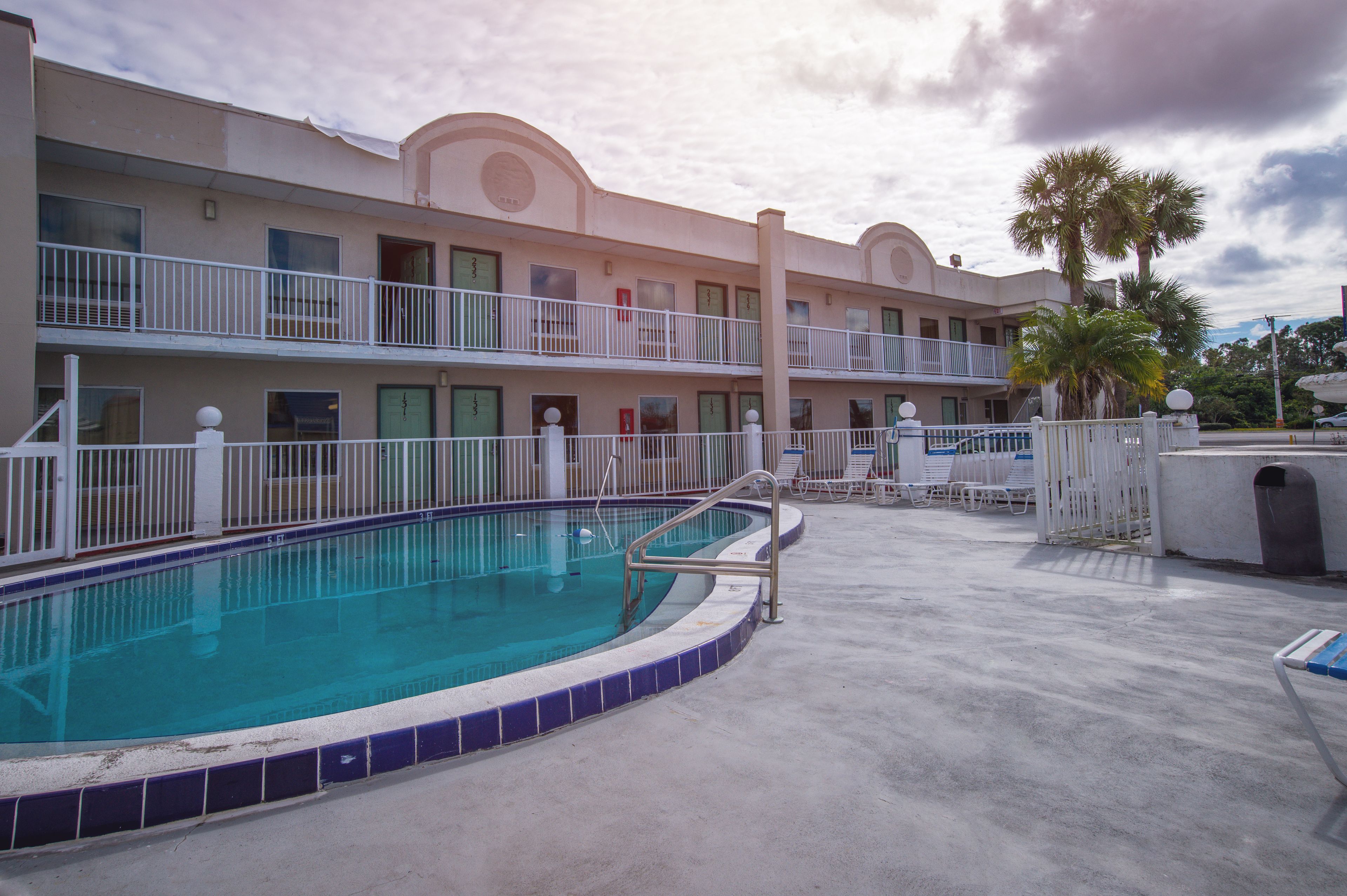 Budget Inn Cocoa I-95