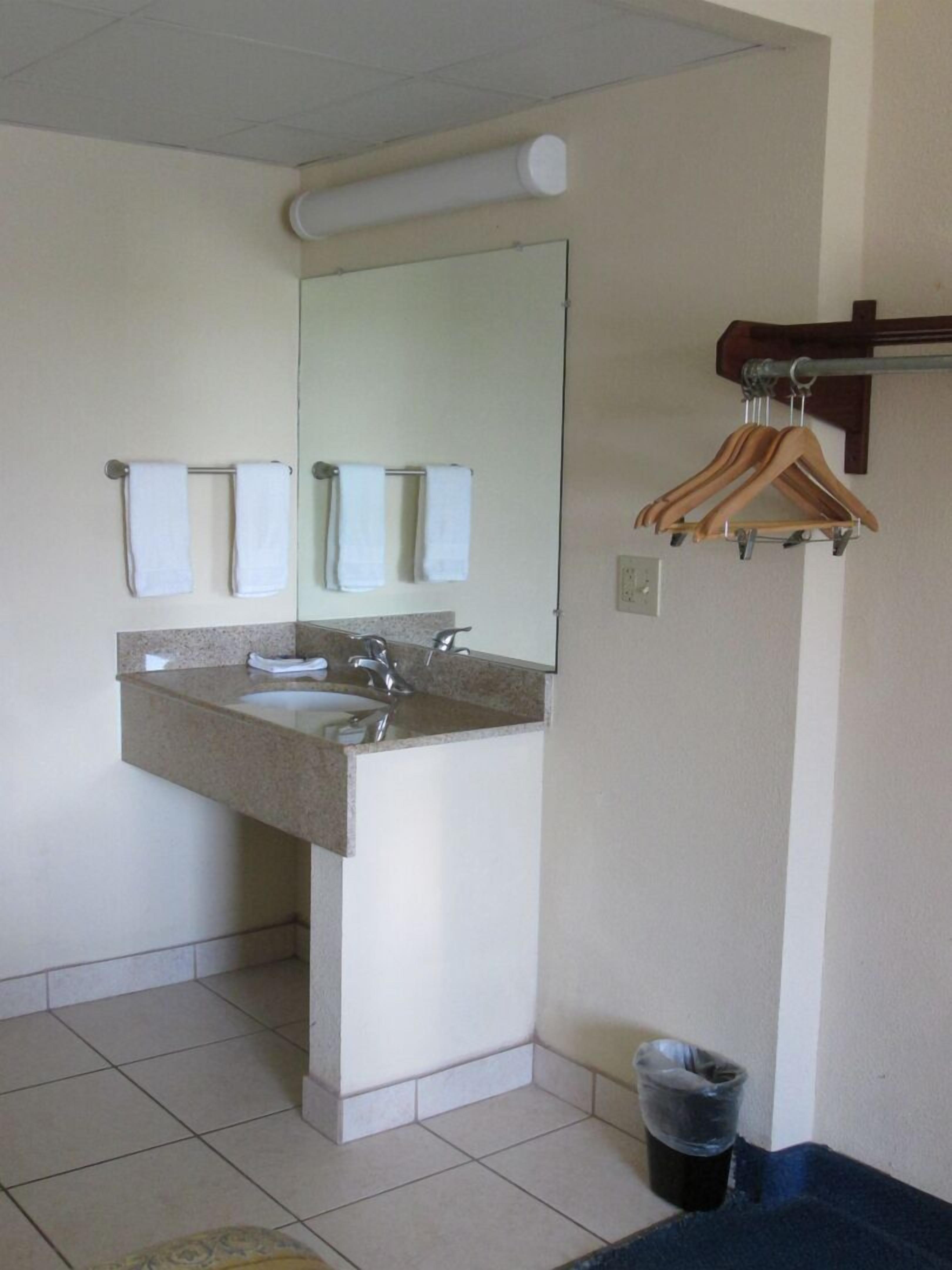 Budget Inn Cocoa I-95