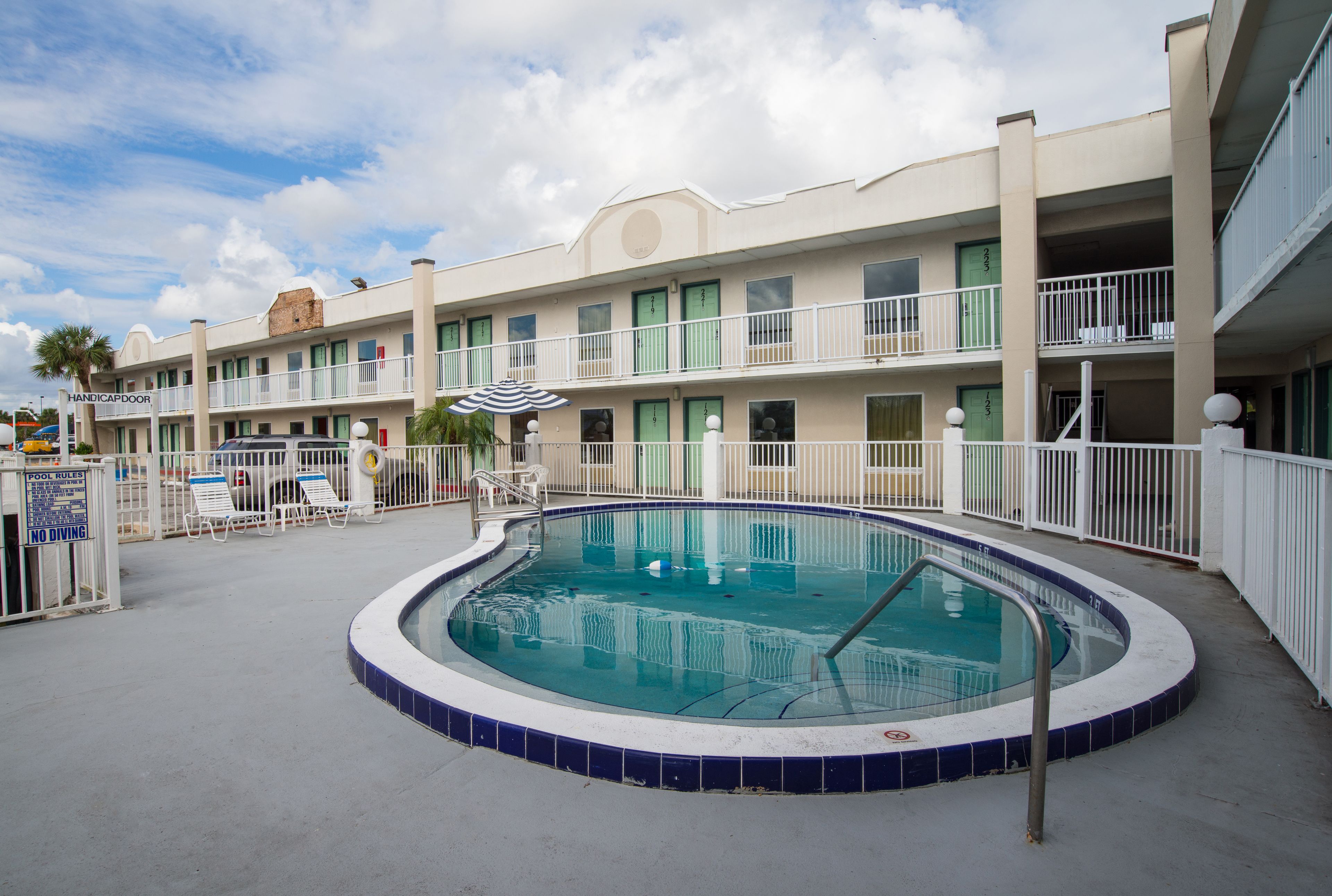 Budget Inn Cocoa I-95