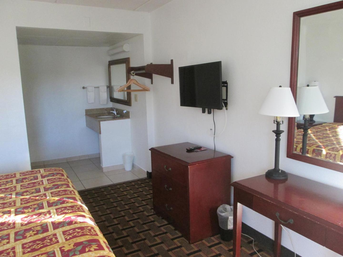 Budget Inn Cocoa I-95