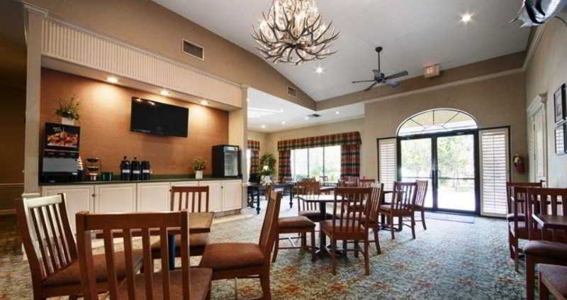 PaddleTail Waterfront Lodge Trademark Collection by Wyndham