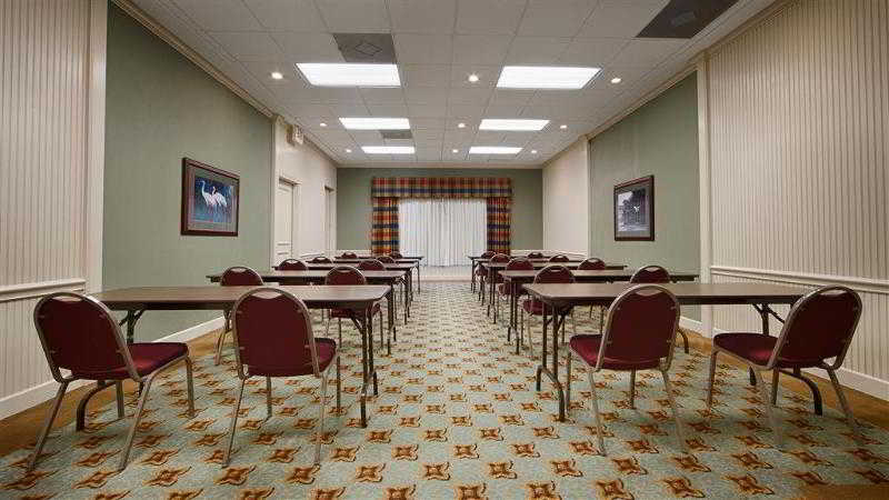 PaddleTail Waterfront Lodge Trademark Collection by Wyndham