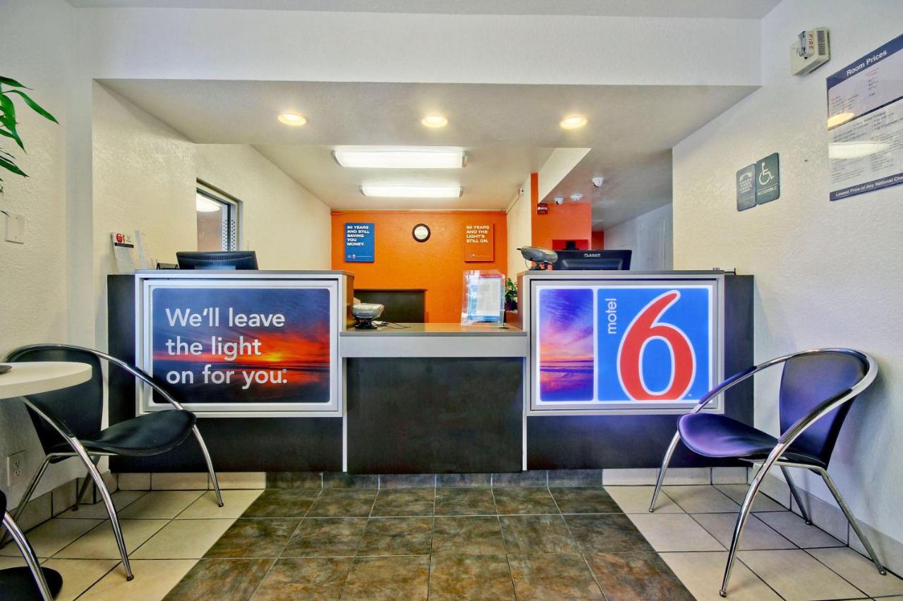 Motel 6 Dania Beach