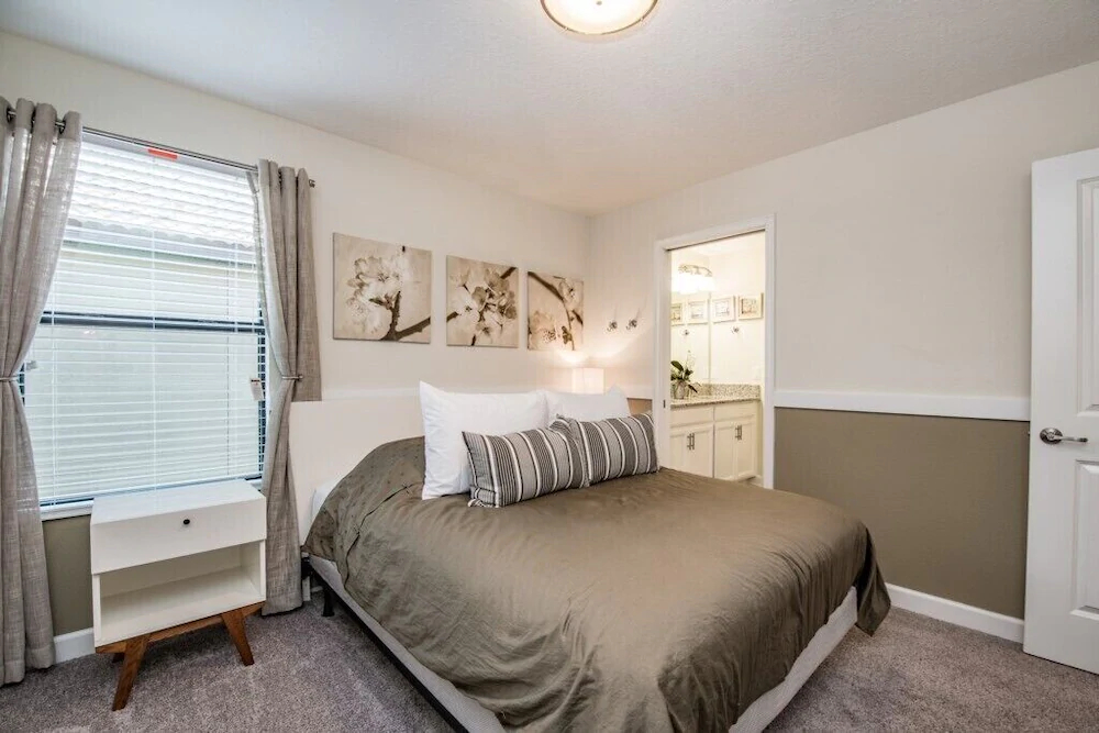 Champions Gate by iHome Resort