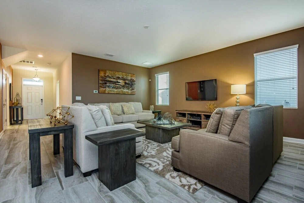 Champions Gate by iHome Resort