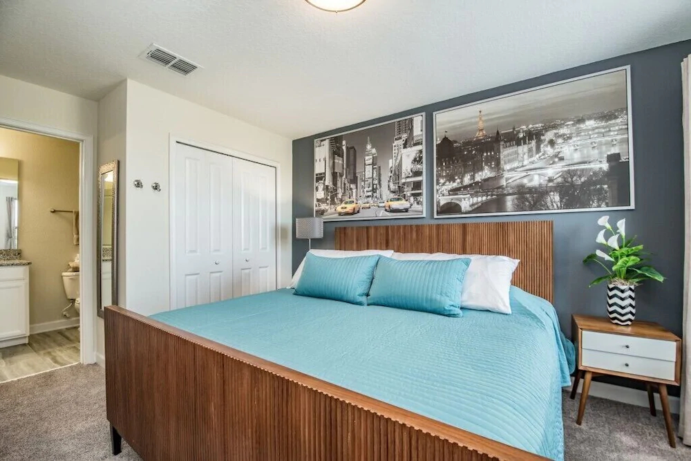 Champions Gate by iHome Resort