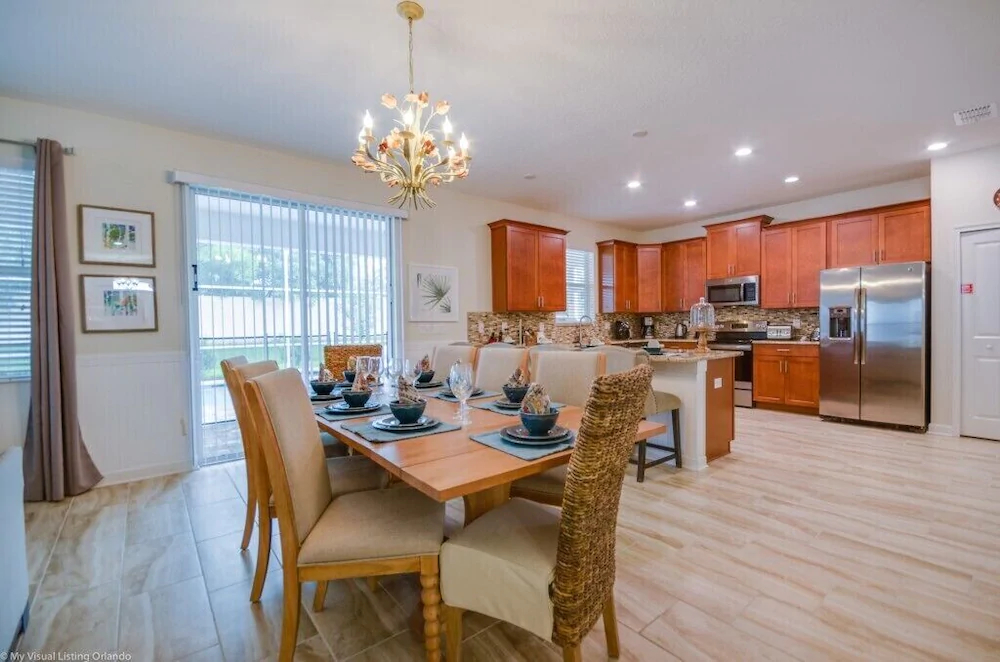 Champions Gate by iHome Resort