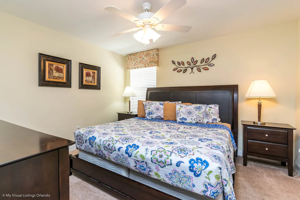 Champions Gate by iHome Resort