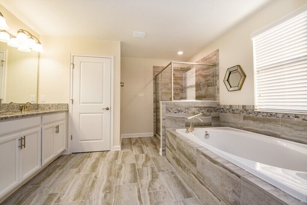 Champions Gate by iHome Resort