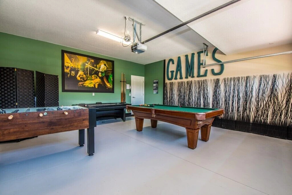 Champions Gate by iHome Resort