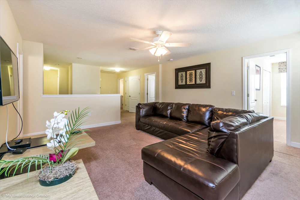 Champions Gate by iHome Resort