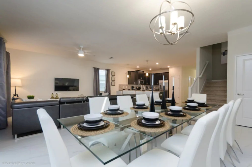 Champions Gate by iHome Resort