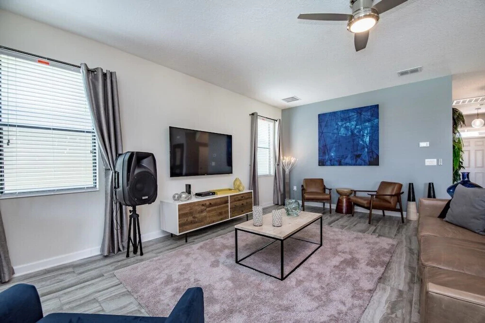 Champions Gate by iHome Resort