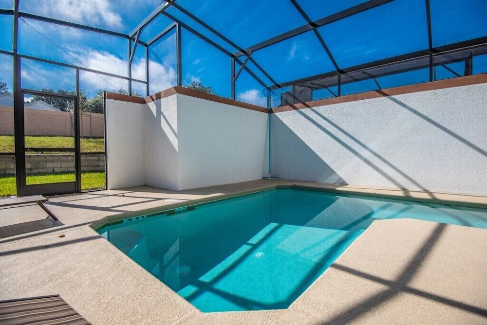 Champions Gate by iHome Resort