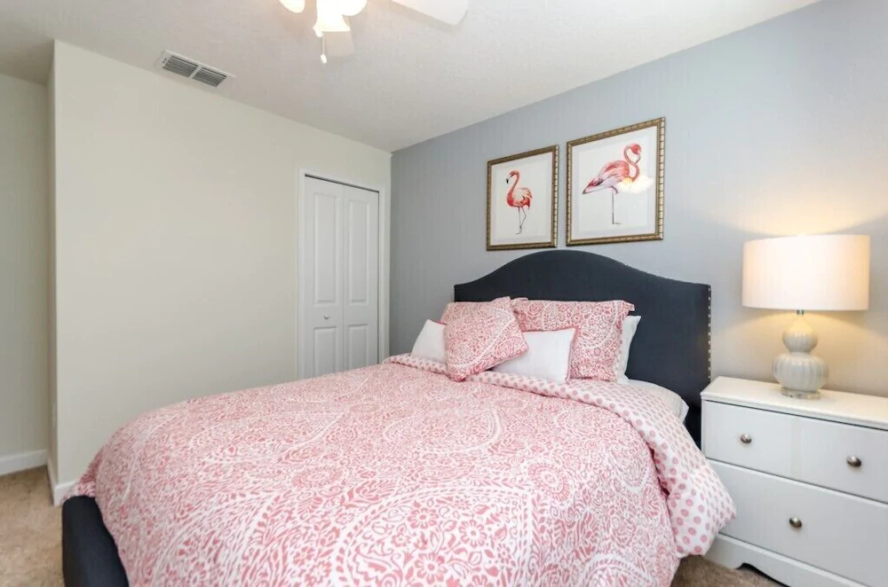 Champions Gate by iHome Resort