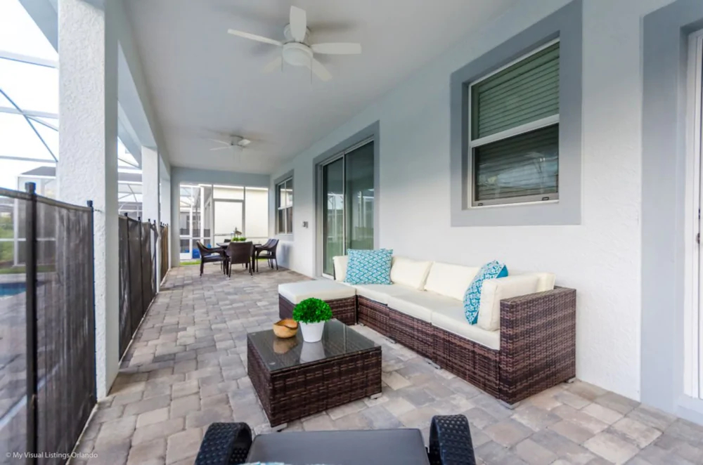 Champions Gate by iHome Resort