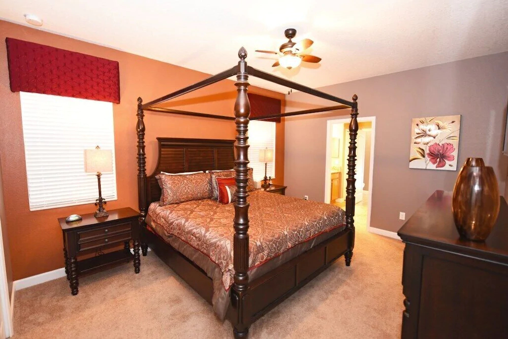 Champions Gate by iHome Resort