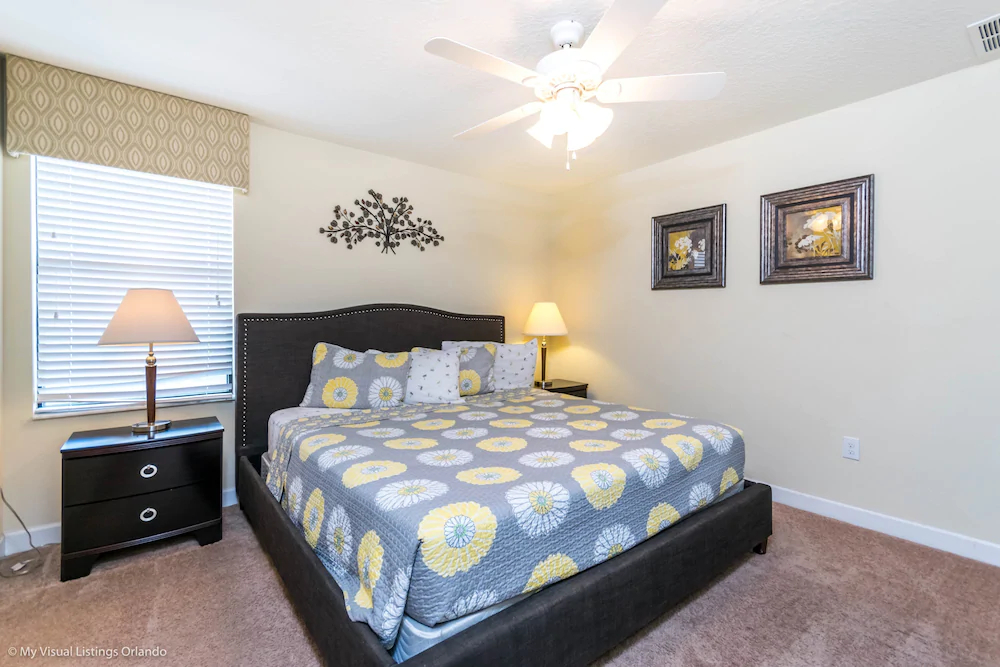 Champions Gate by iHome Resort