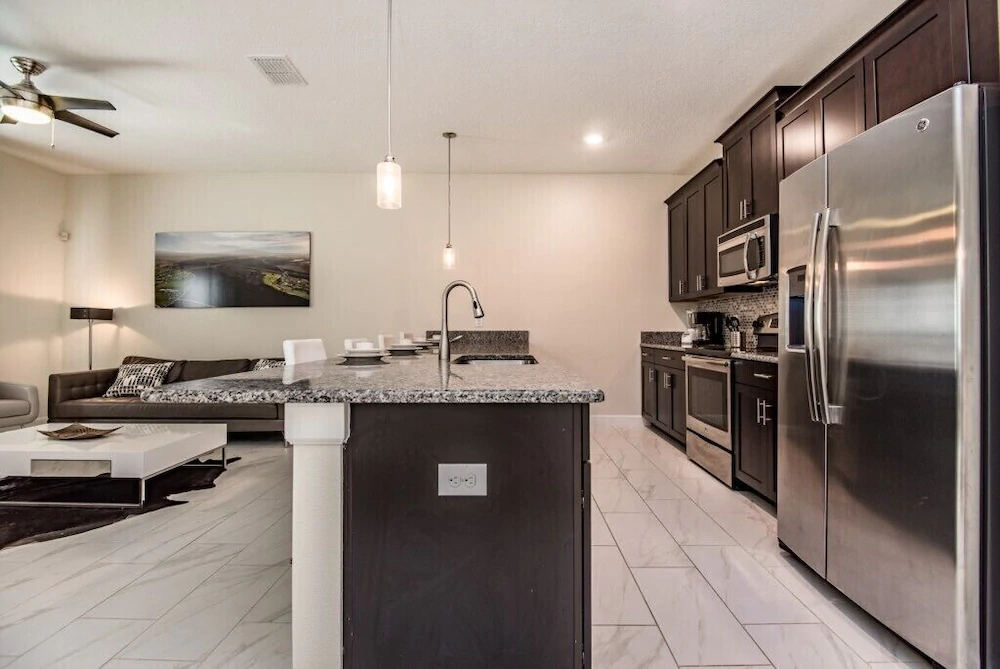 Champions Gate by iHome Resort