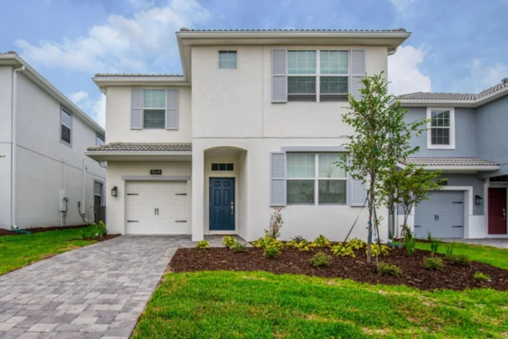 Champions Gate by iHome Resort