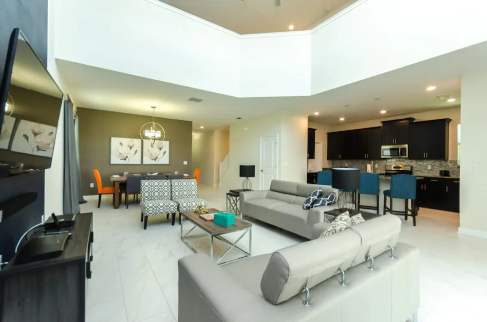 Champions Gate by iHome Resort