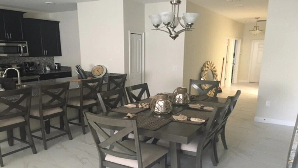 Champions Gate by iHome Resort