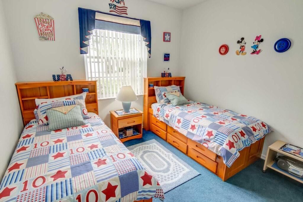 Chris's Highlands Reserve 4 Bedroom Home by Redawning