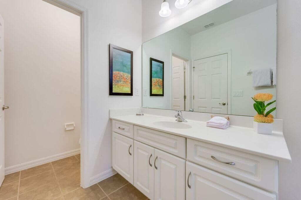 Graeme's Providence Vacation Home