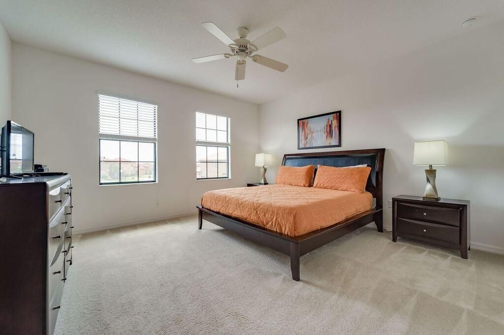 Graeme's Providence Vacation Home