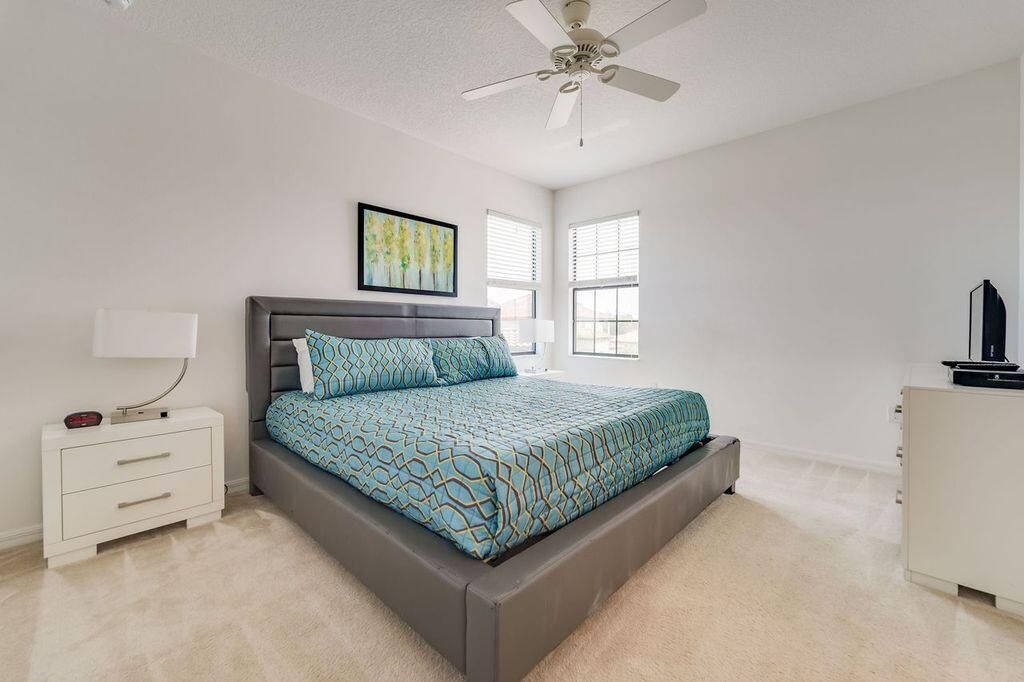 Graeme's Providence Vacation Home